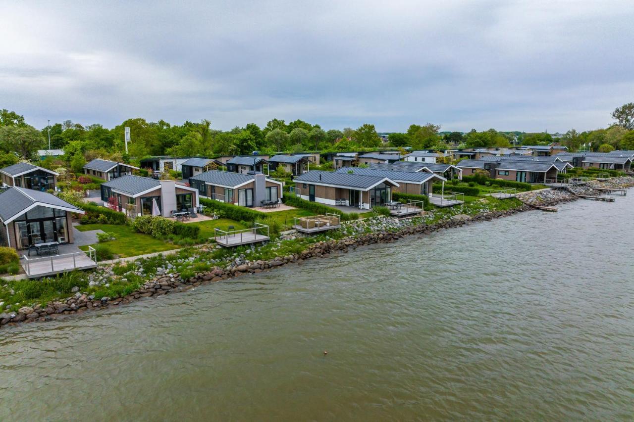 فيلا Europarcs Markermeer Bovenkarspel المظهر الخارجي الصورة